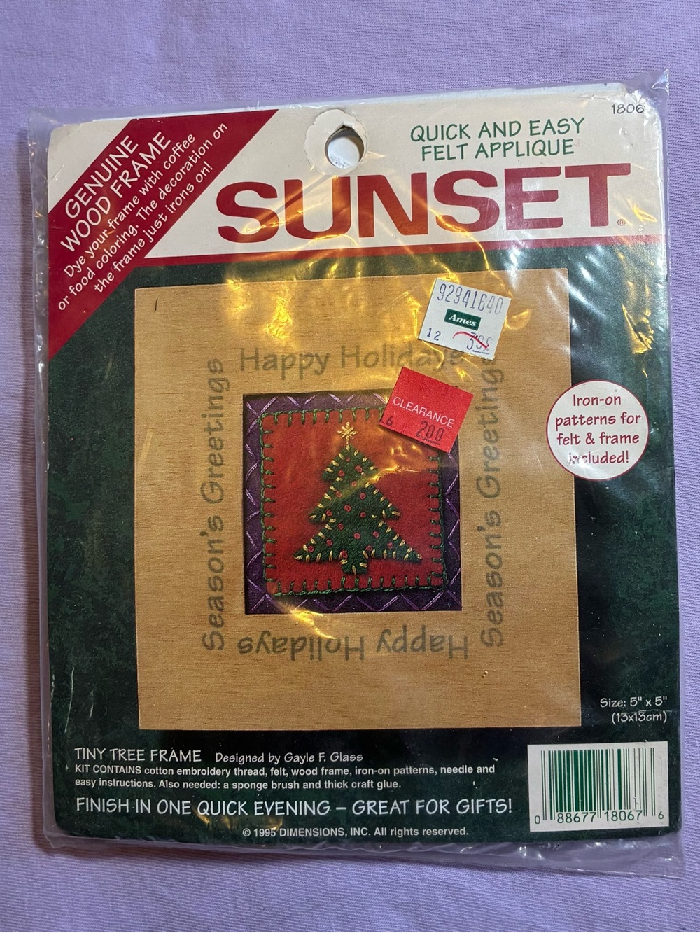 Vintage Sunset Quick and Easy Felt Applique kit  Christmas Tree
